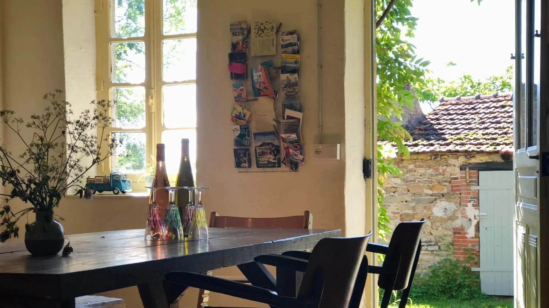 Gite Au Bray Bellenaves フランス