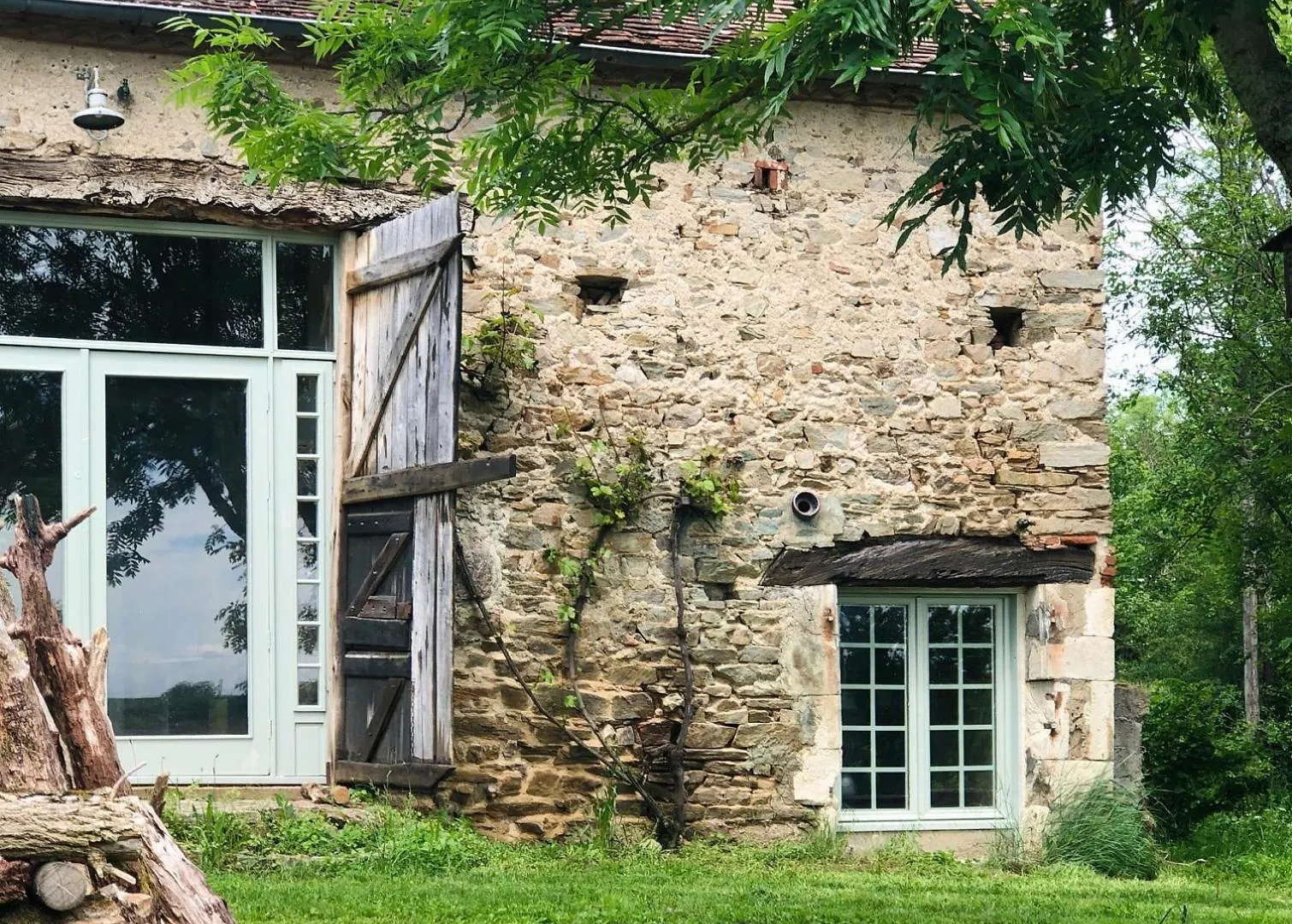 Gite Au Bray Bellenaves 0*,